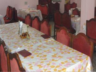 Hotel Vishwanath Λάκναου Εξωτερικό φωτογραφία